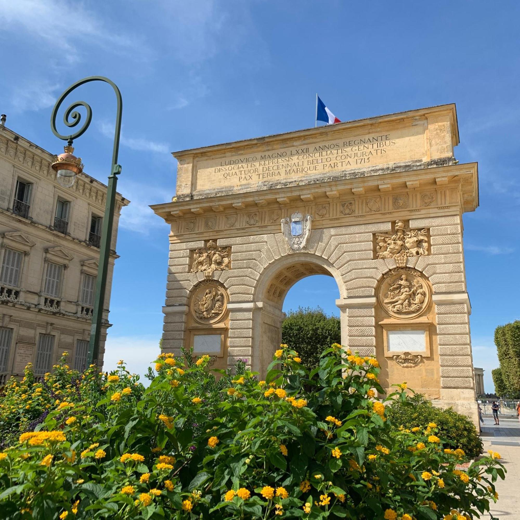 Home Chic Home - Les Toits De Sainte-Ursule مونبيلييه المظهر الخارجي الصورة